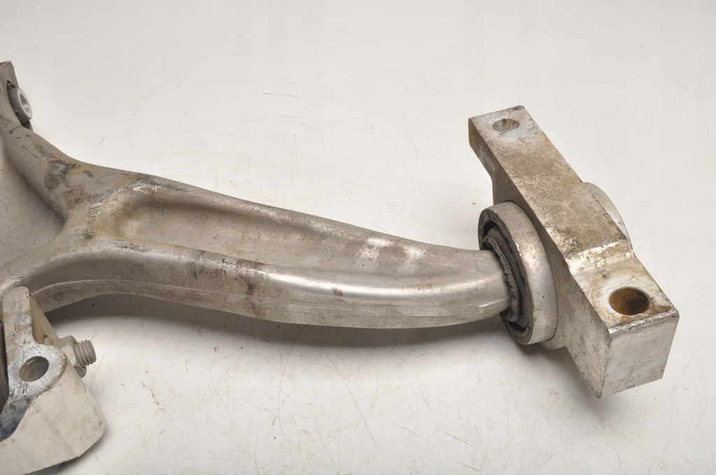 фото №8, Volvo s60 iii v60 ii рычаг левый перед передний 32298153