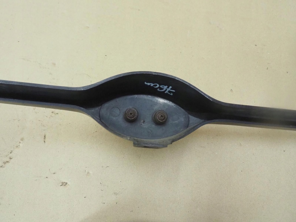 фото №16, Hyundai h-1 h200 starex 97- решётка радиатора эмблема