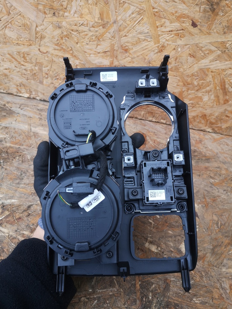 фото №5, Ford kuga mk3 рамка тунель кронштейн na чашки jx7b-a045a66