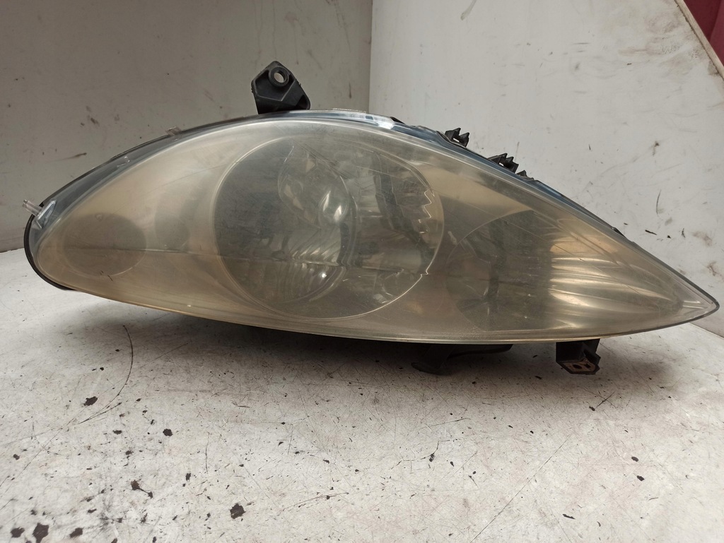 фото №1, Peugeot 307 01- лампа перед левая