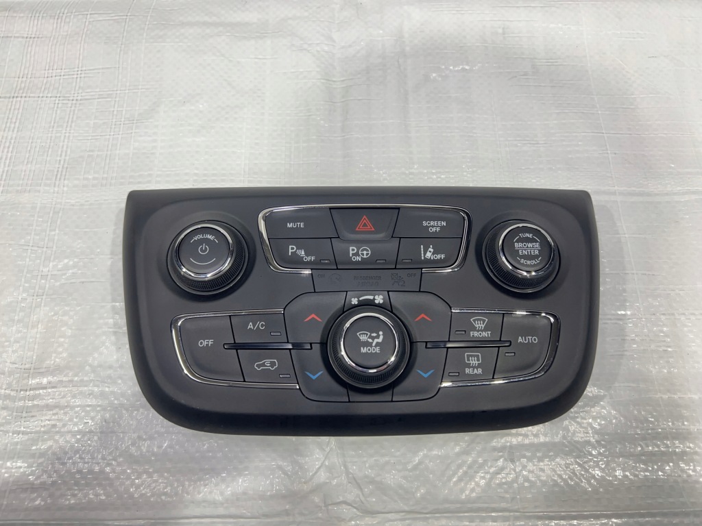 фото №1, Jeep compass ii панель управление вентиляция кондиционер 53221990