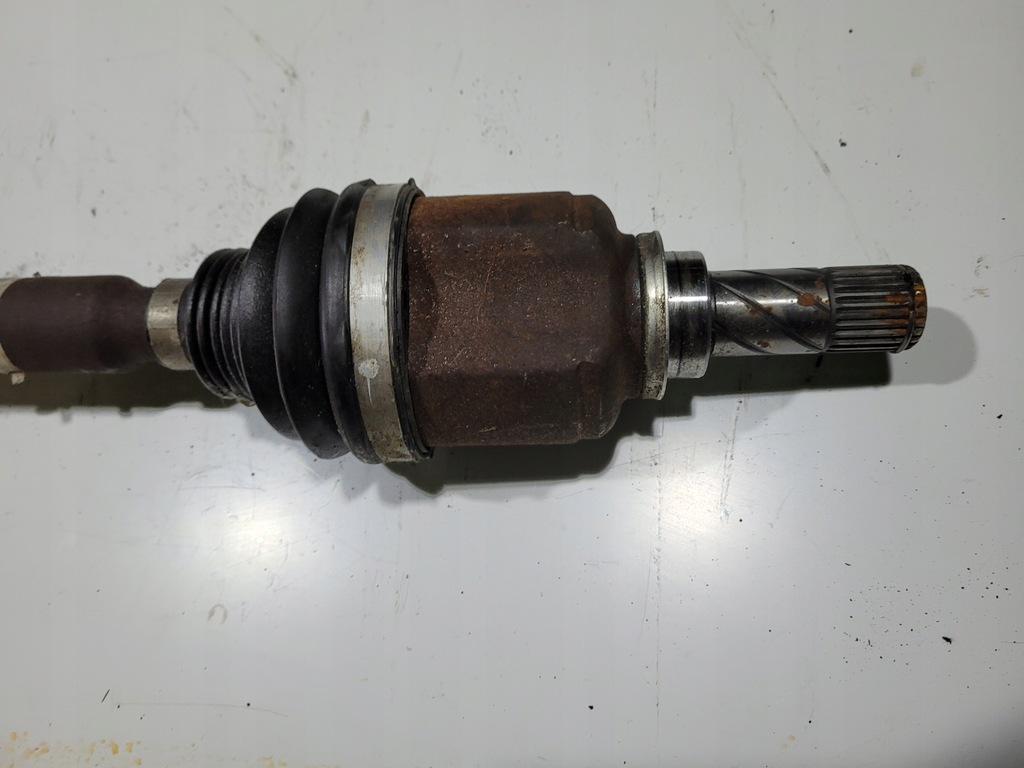 фото №3, Приводной вал левая короткий renault megane iv 4 1.2