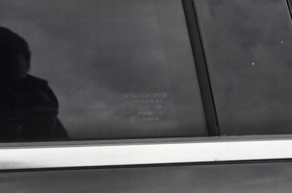 фото №11, Volvo xc60 i двері правий праве задня задні 452-46