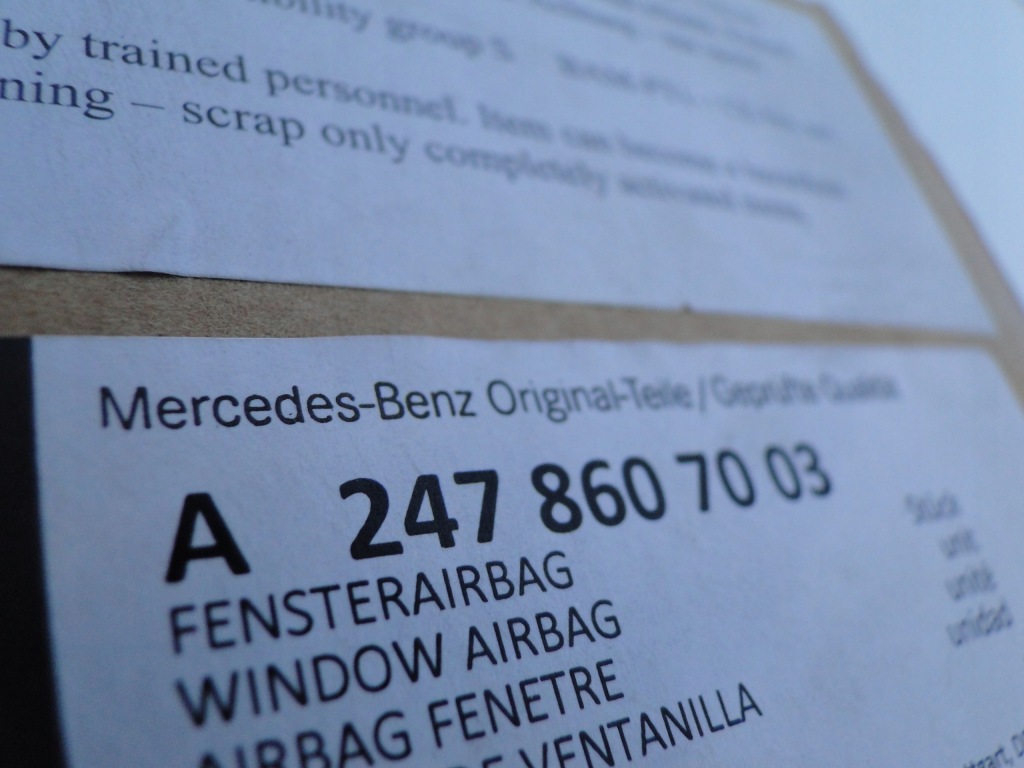 Mercedes шторка безпеки повітряна правий подушка безпеки a2478607003 gla 247 h247 америка рестайлінг Недорого