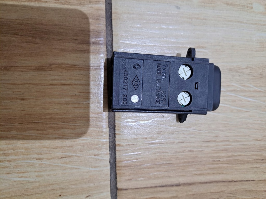 фото №1, Перемикач сидіння обігріву renault megane i