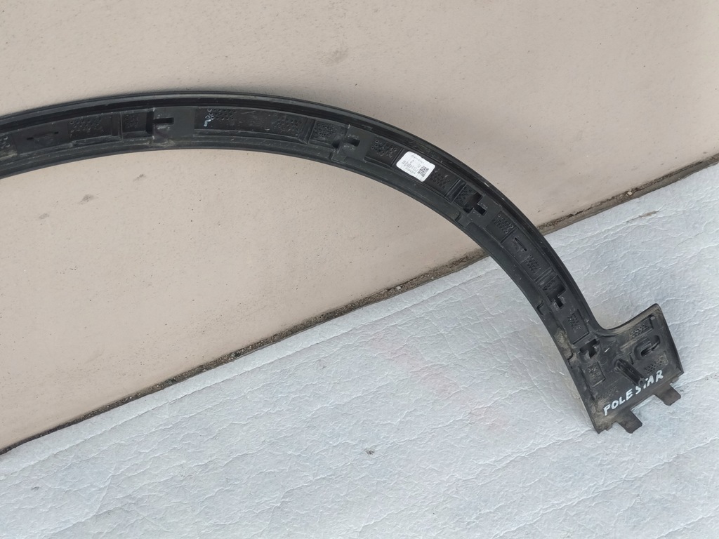 фото №8, Молдинг передня права polestar перед правий
