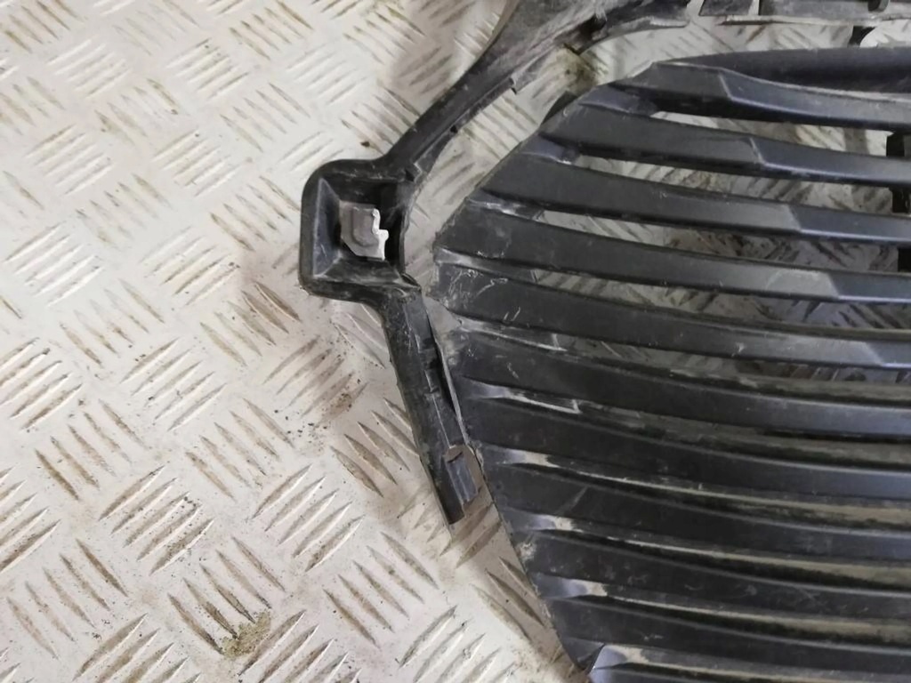 фото №5, Suzuki swift mk8 решётка радиатора решётка радиатора значок