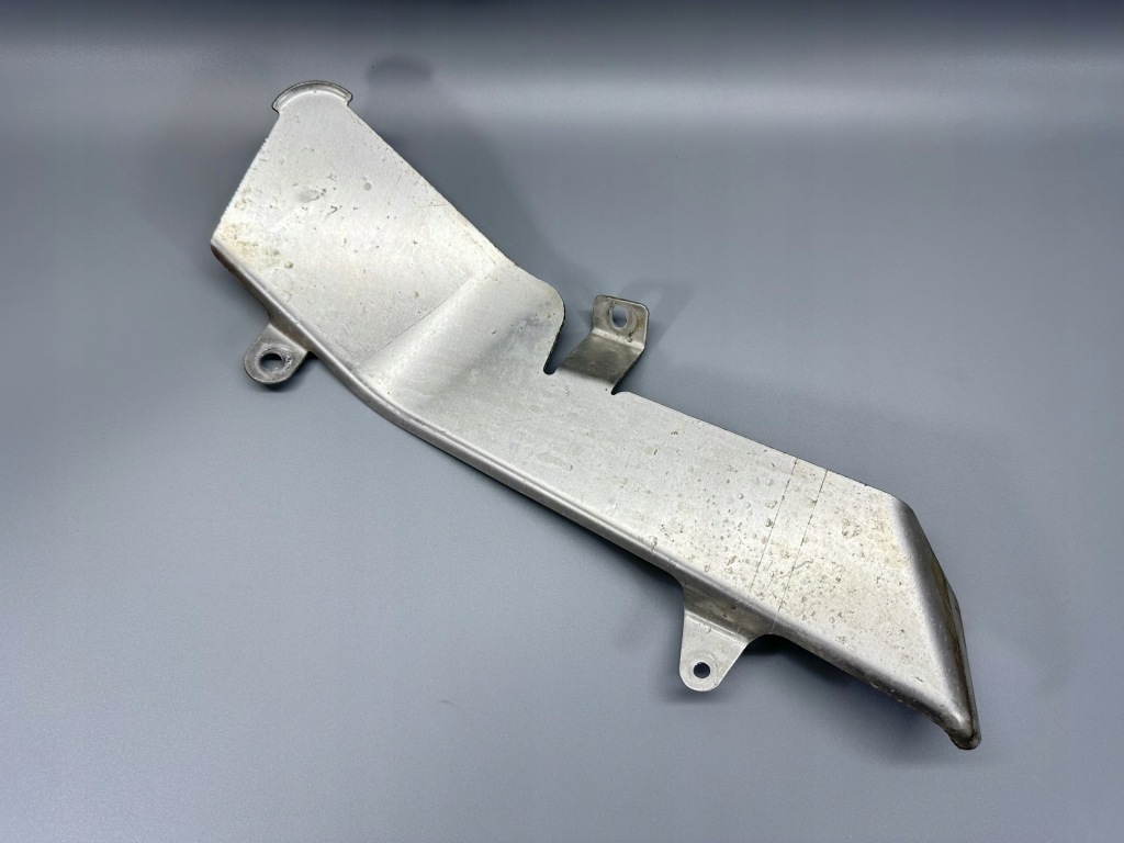 фото №1, Audi a4 b9 a5 f5 8w захист трубопровід пального 8w0201192d