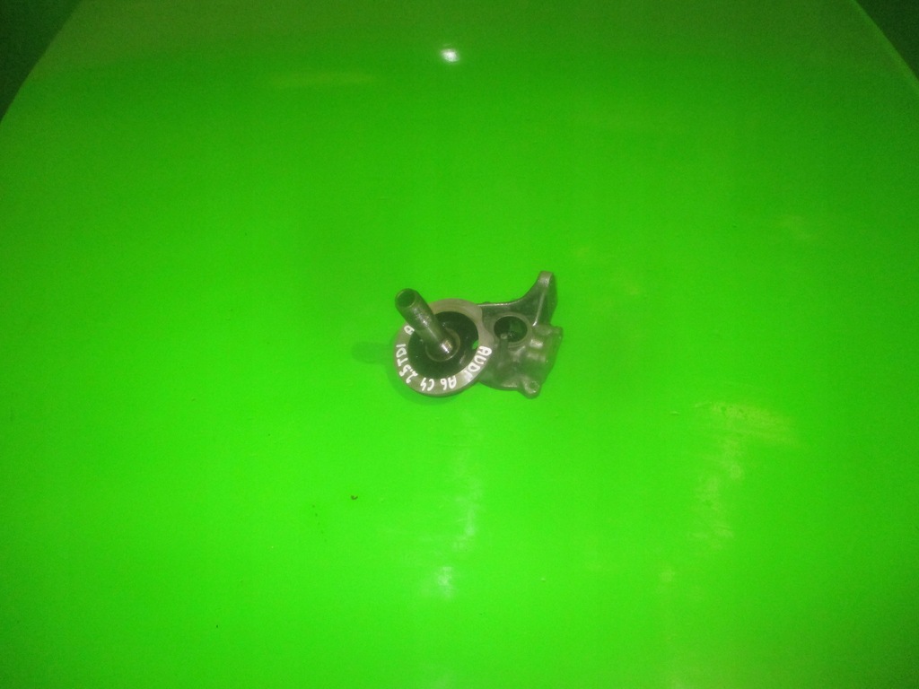 фото №1, Основание фильтра масла 2.5tdi ael audi a6 c4 100