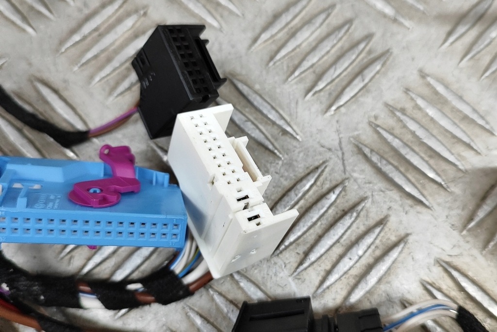 фото №6, Vw id.5 e39 задні праве двері проводка tab016298sr електрика 220kw 2