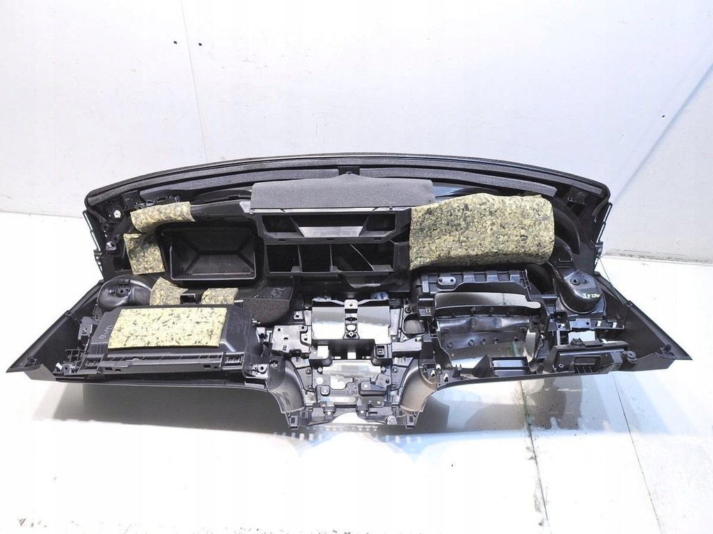 фото №11, Приборная панель приборная консоль mazda 6 gh