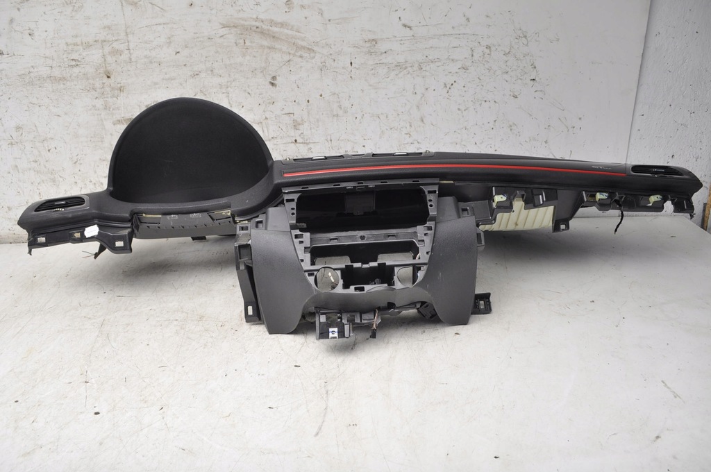 фото №6, Renault megane iii gt приборная панель приборная приборная панель ремни подушка подушка безопасности eu