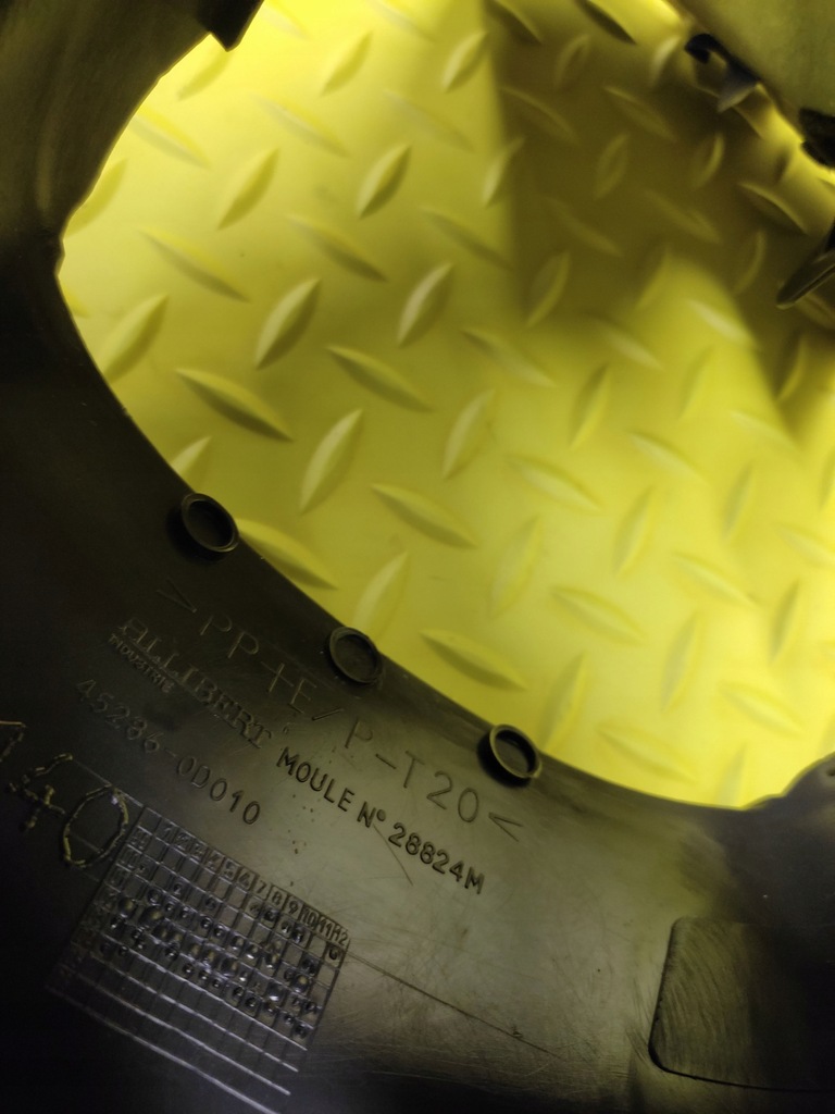 фото №7, Toyota yaris i lift захист pod кермо 452860d010