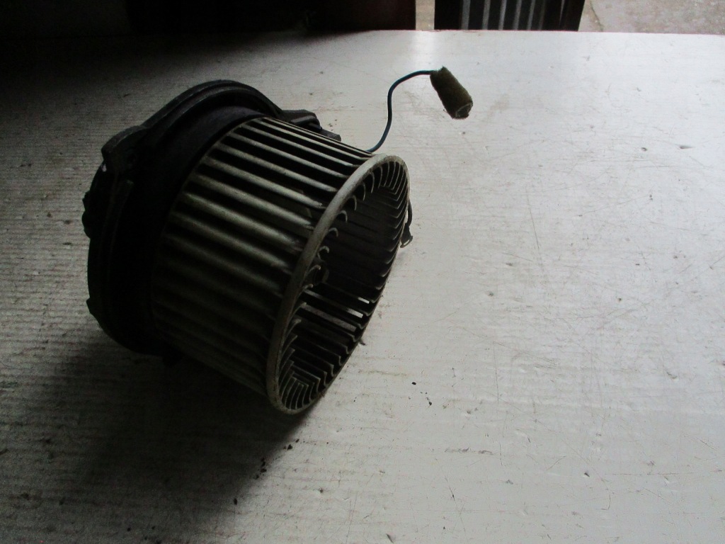 фото №1, 5143 повітродувка обігрівача mazda 626 86r.