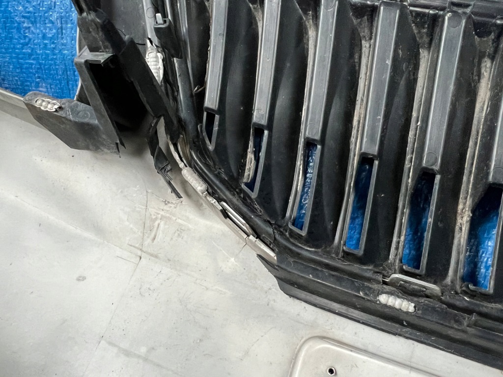 фото №9, Skoda octavia iii 13-16 бампер передній