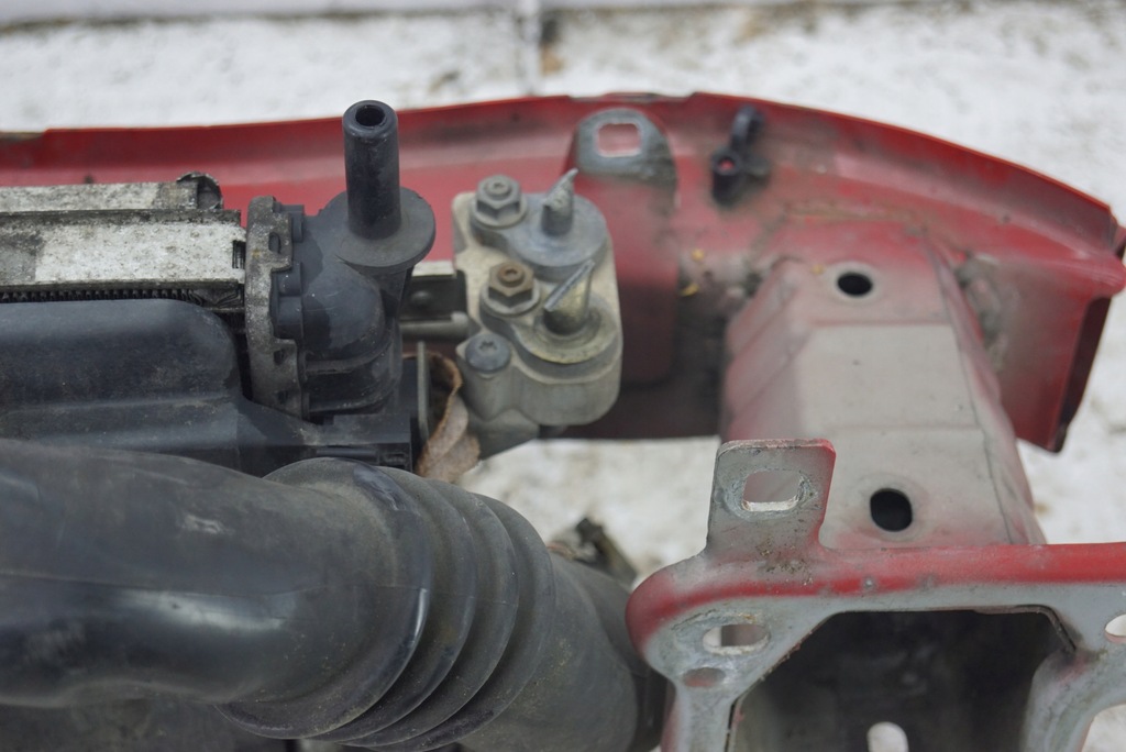 фото №14, Pas передний радиатор volvo v50 2.0 d