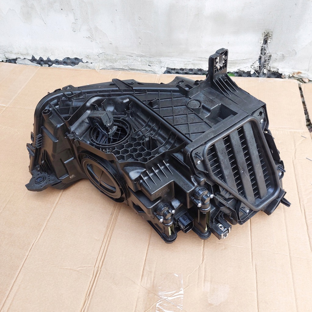 фото №8, Лампа фара левая audi q3 83a.941.735