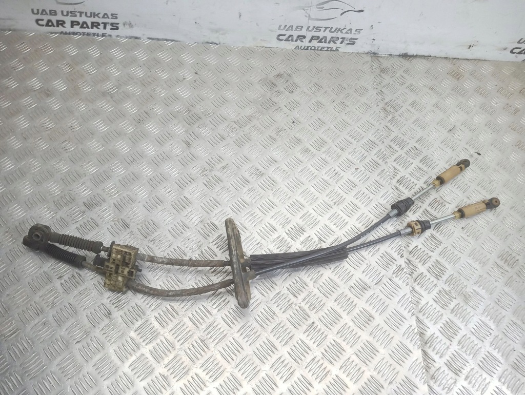 фото №1, Volkswagen transporter - caravelle t5 2004 трос перемикання передач