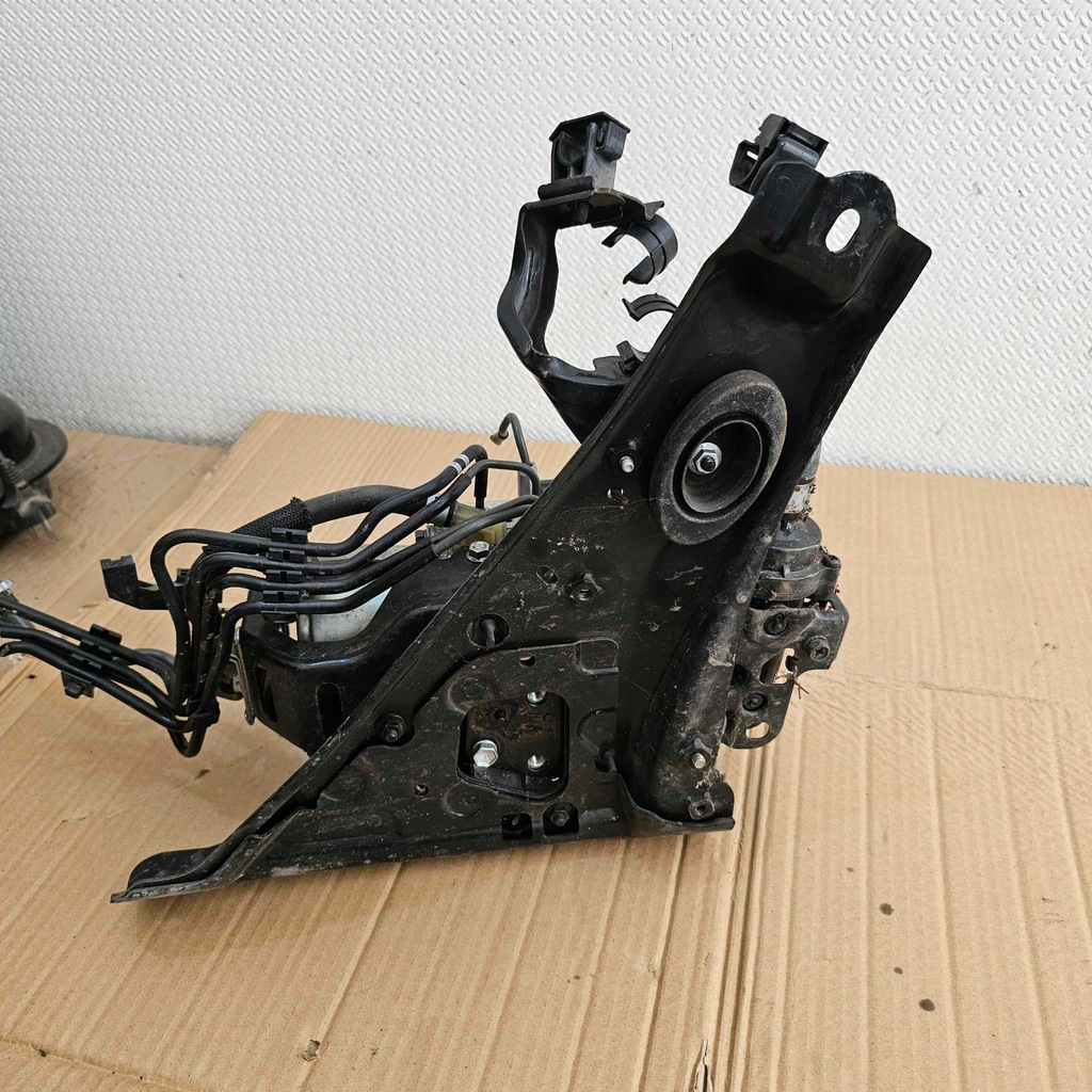 фото №8, Toyota prius ii 2 блок управления насос abs