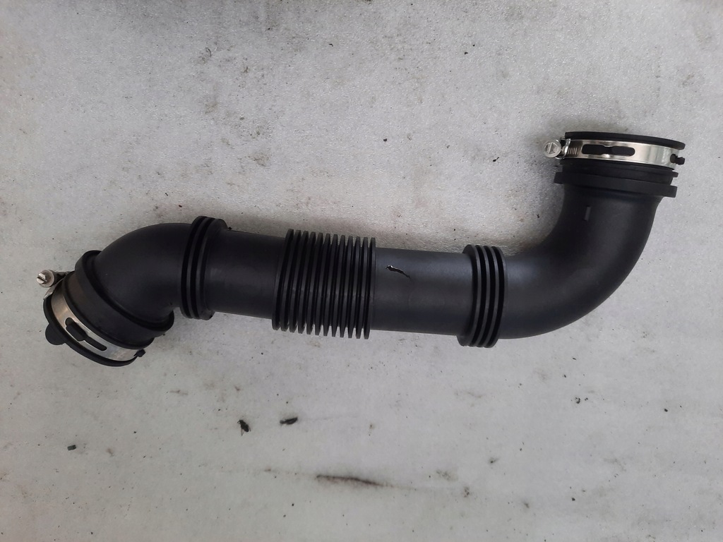 фото №2, Шланг труба воздуха ecosport ii fiesta mk7 1.0b