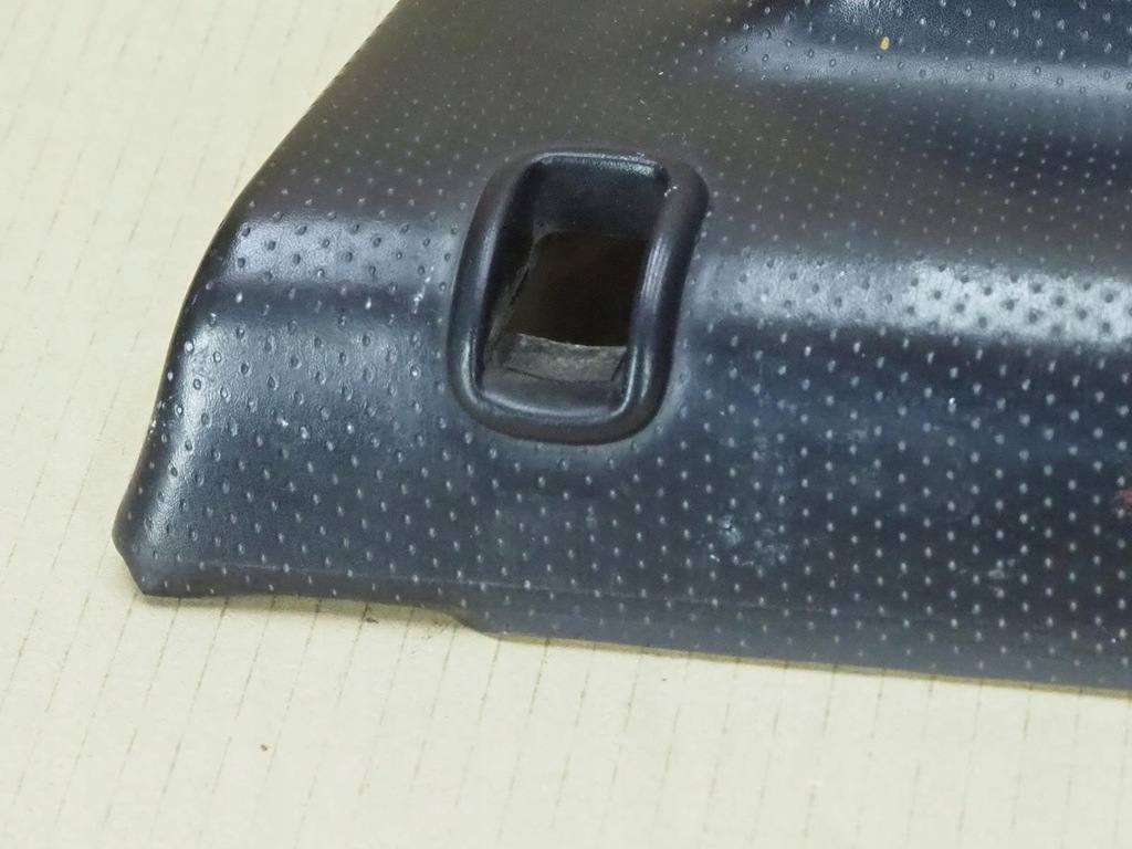 фото №7, Hyundai h1 h200 97- оббивка права обшивка двері перед