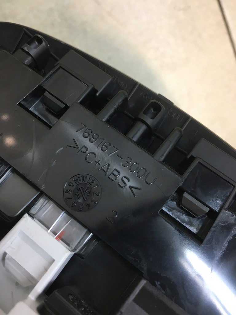 фото №9, Счетчик приборы toyota aygo ii 1.0 vvti 769167-330u