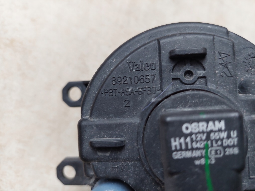 Левый противотуманная фара - toyota avensis t25 - lift - 06-08 в Украине