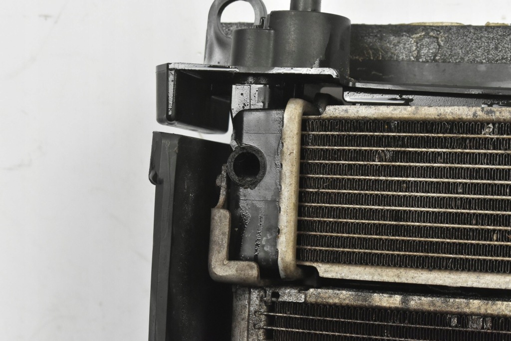 фото №1, Радіатор радіатор wody кондиціонер вентилятор toyota prius iii 1.8