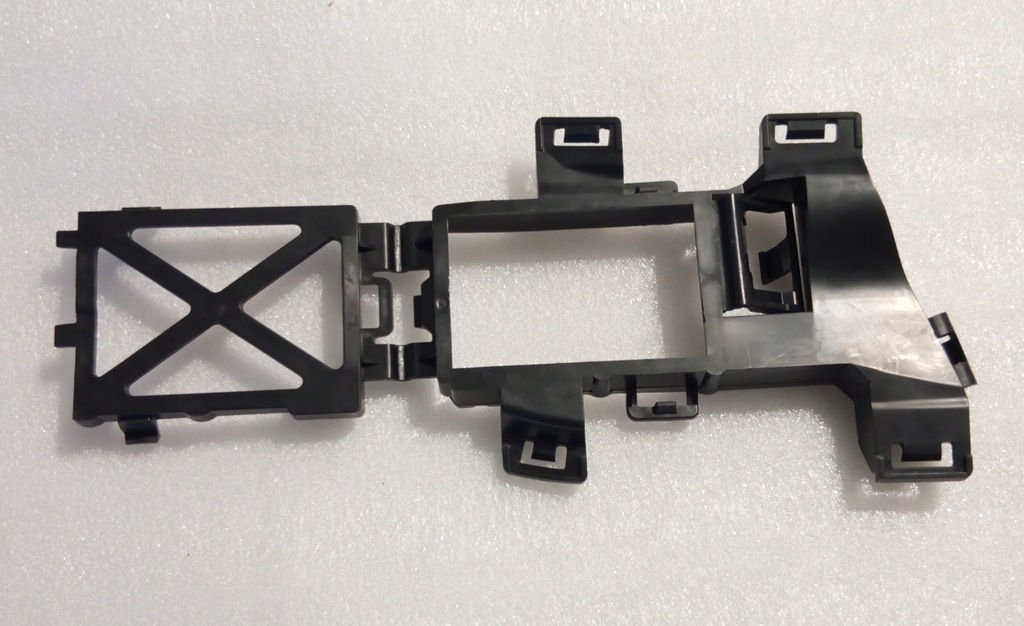 фото №1, Mercedes a w176 кронштейн радара левая сторона a1768853056