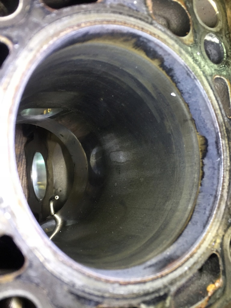 фото №14, Audi a4 b8 2.0 tdi cag блок dół двигателя 03l021bg