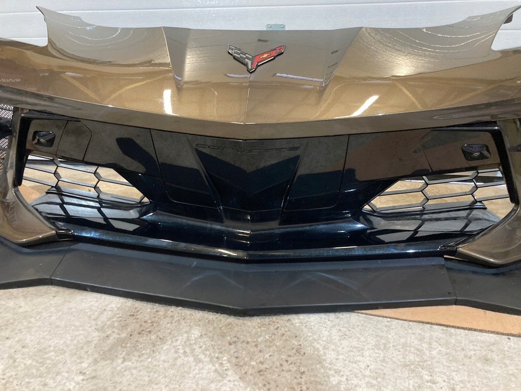 фото №11, Бампер перед kompletny chevrolet corvette c8 z51