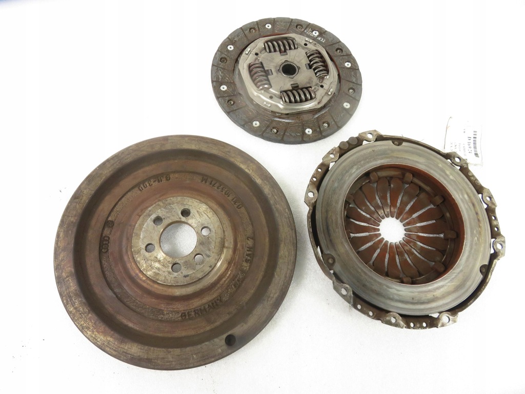 фото №7, Колесо маховик vw caddy iii