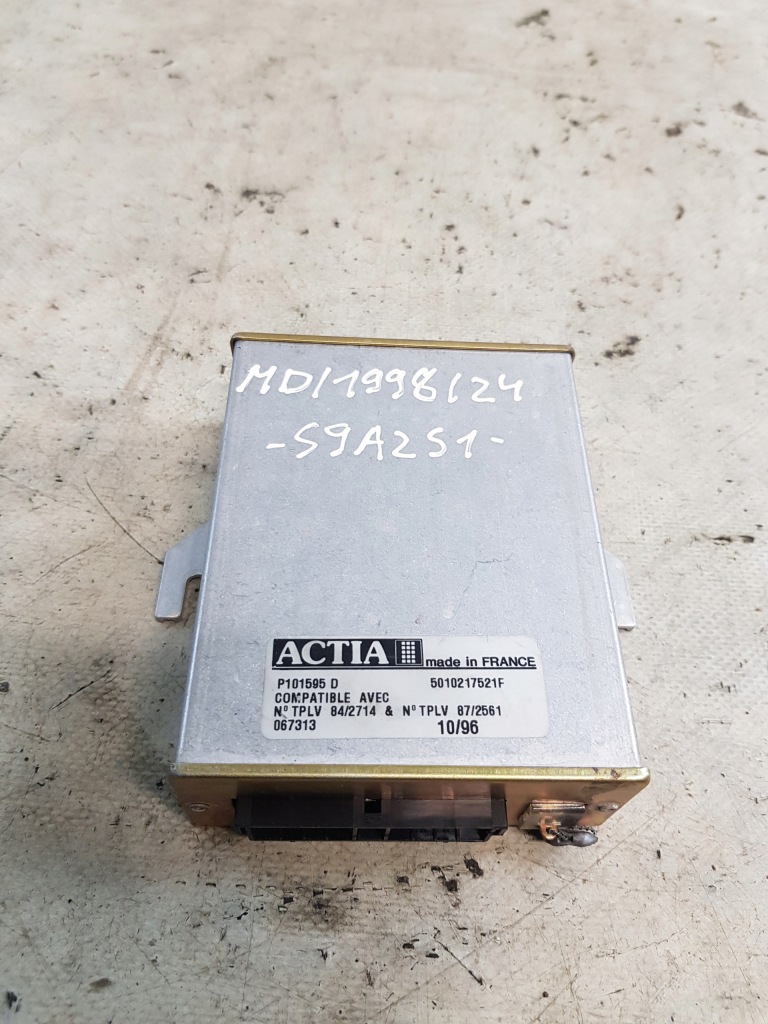 Купить Renault magnum premium блок управления бортовой компьютер actia