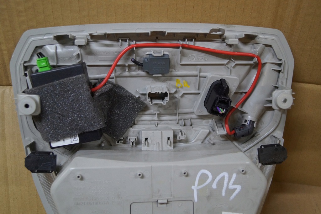 фото №9, Лампа бардачок потолочный панорама c-max mk2