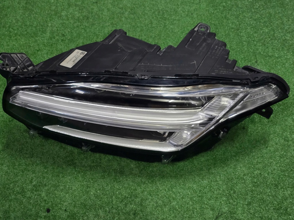 фото №2, Volvo xc90 2 ii full led лампа передняя