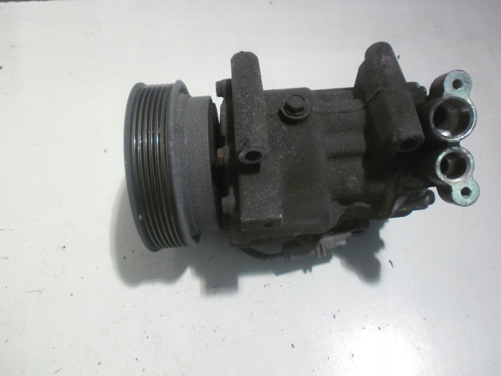 Купити Renault modus 1.2 16v компресор кондиціонера !!!