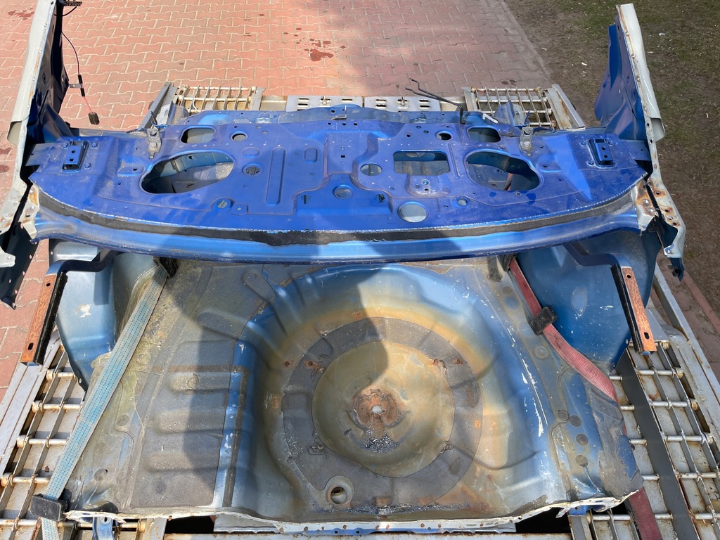 фото №5, Subaru impreza sedan ii gd лонжерон пол чашка чашки четверть задняя