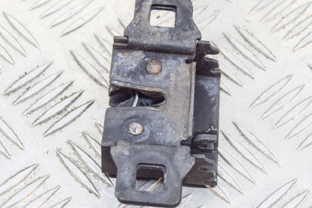 фото №5, Land rover range rover evoque l538 левая сторона капот блокировка капот 5h22-167