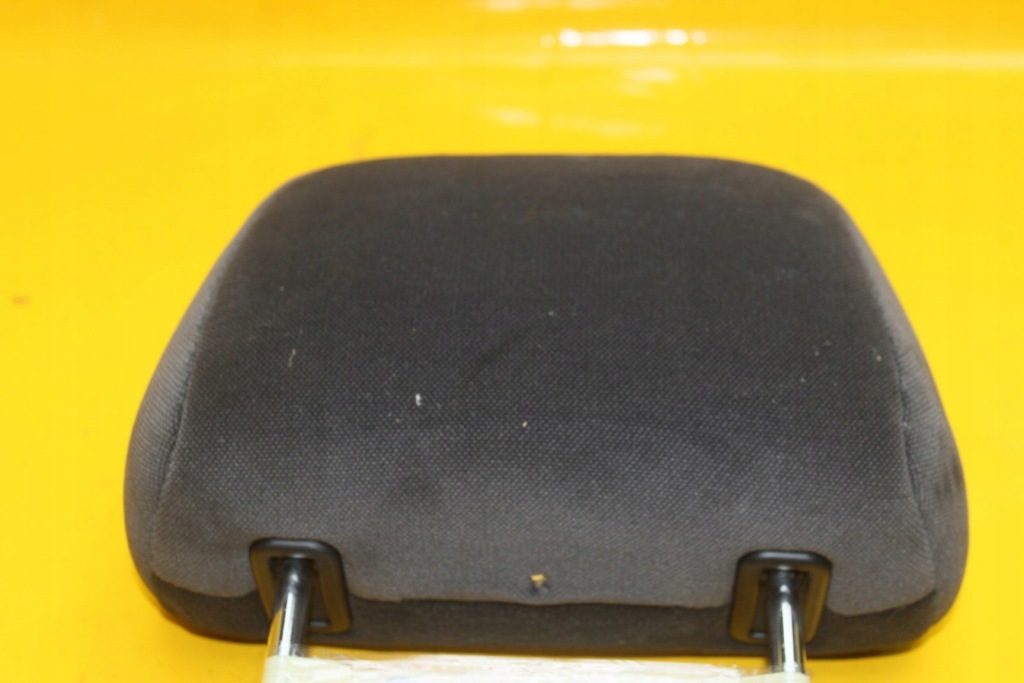 Подголовник левый перед peugeot 607 в Украине