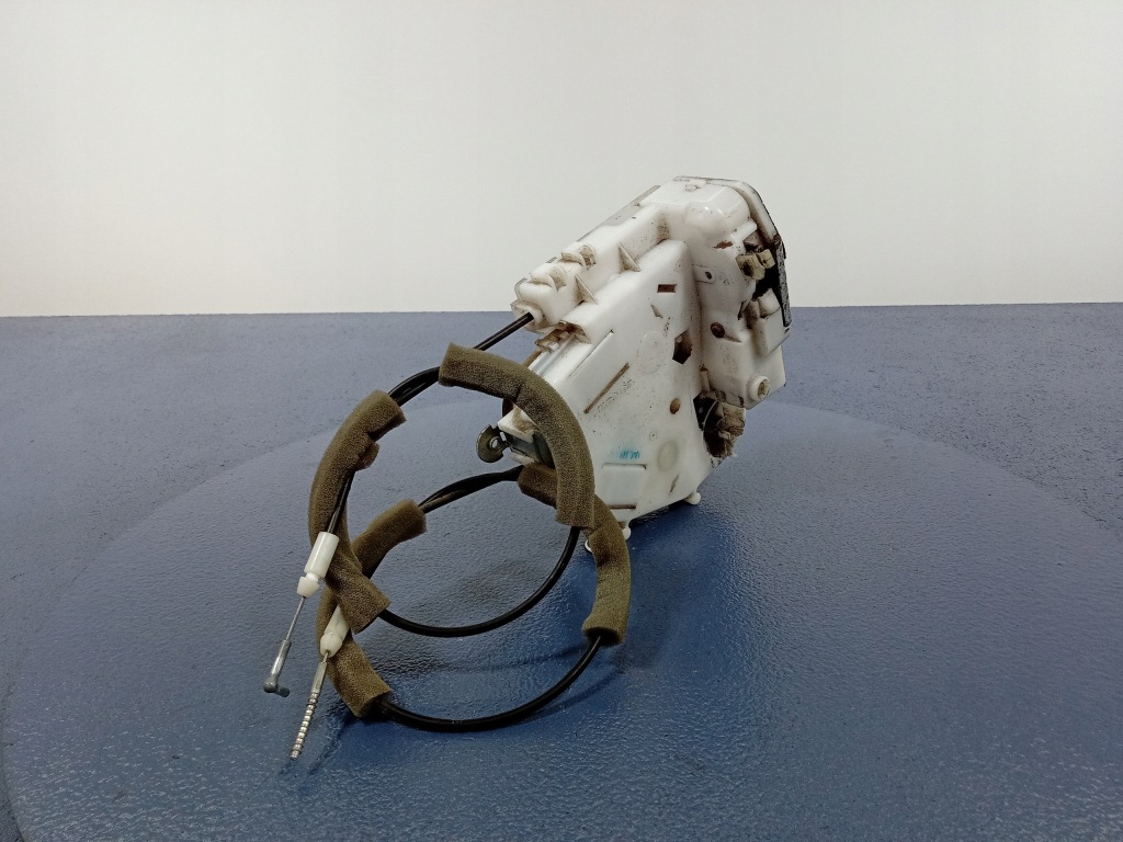 фото №3, Honda fr-v замок двері перед лівий 10 pin eu