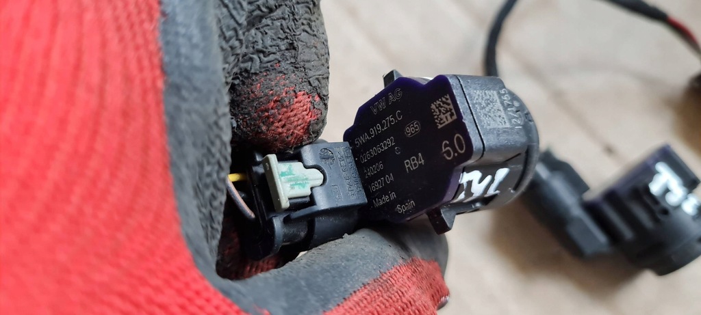 фото №9, S3 8y a3 датчик pdc парковки штекер lz7s 5wa919275c vw audi