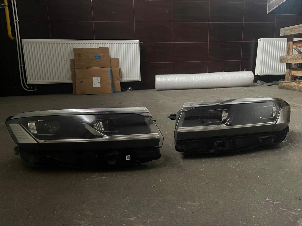 фото №5, Бампер капот лампа pas kompletny перед vw touareg iii