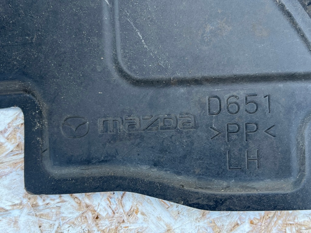 фото №4, Підкрилок ліва передні перед mazda 2 ii