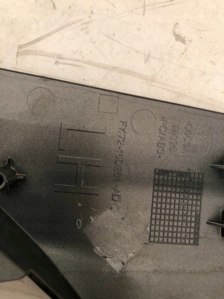 фото №13, Land rover discovery l550 молдинг крыла левая