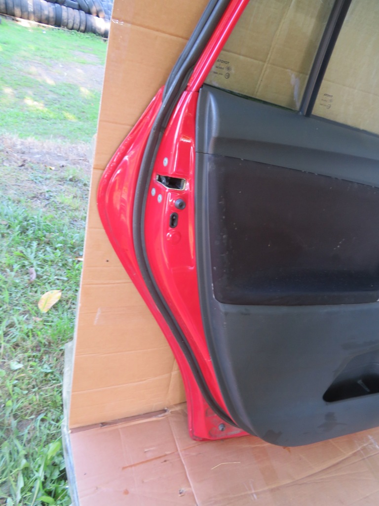 фото №14, Toyota verso 09- двері лівий задня 3r3