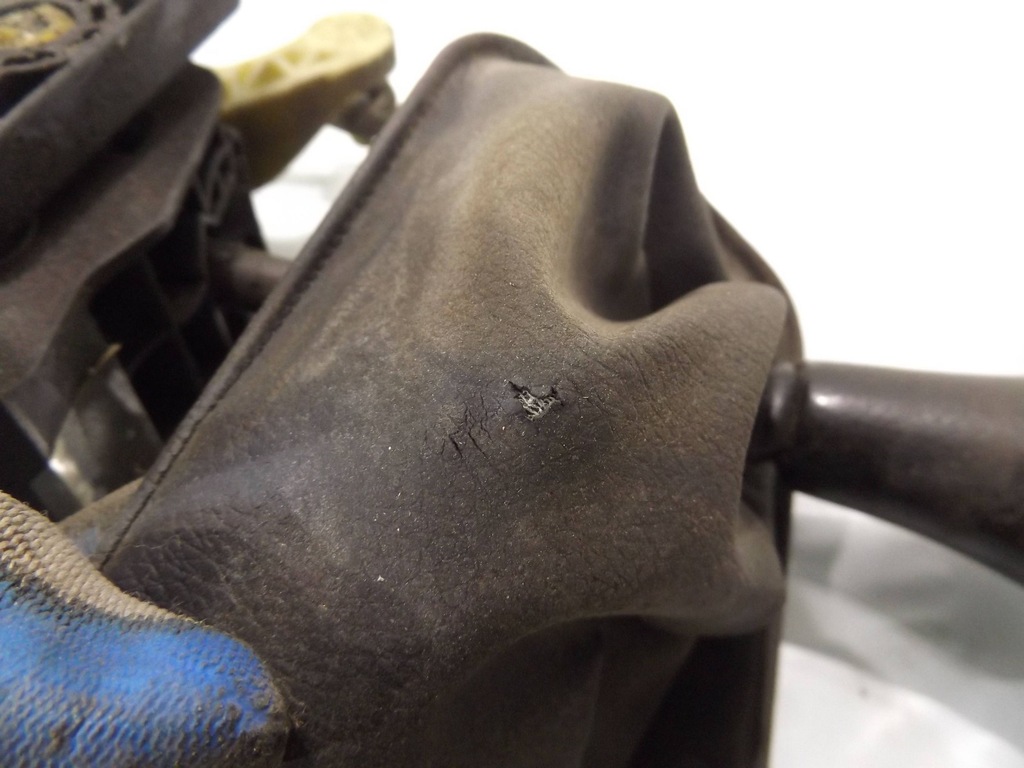 фото №5, Nv200 1,5dci тросы передач