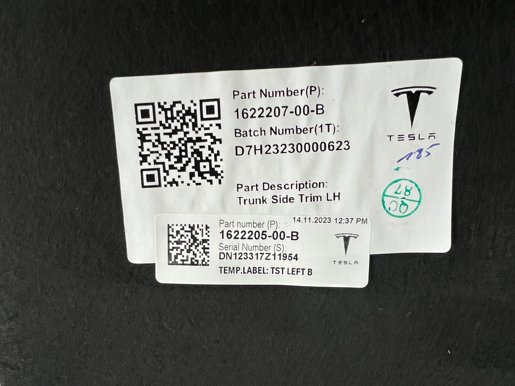 фото №10, Tesla model y 20- оббивка обшивка багажника ліва лівий