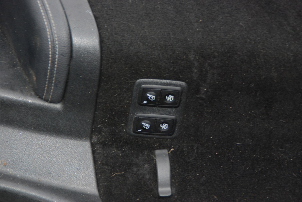 фото №3, Mercedes gl x164 обивка багажника l / p