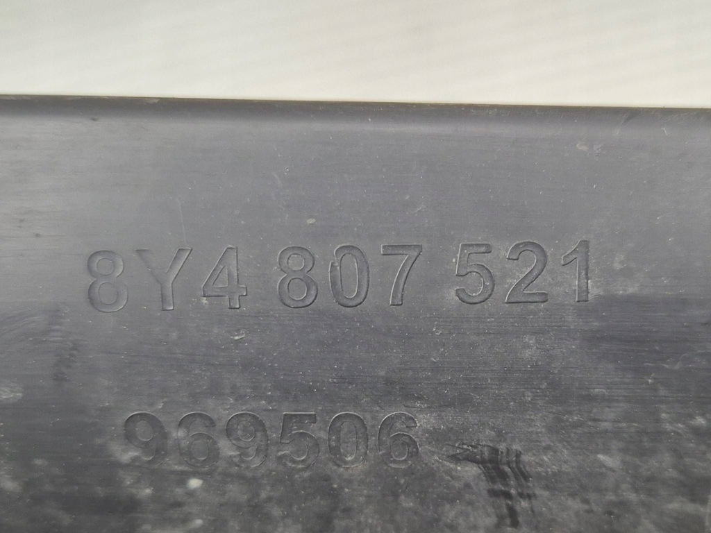 фото №9, Audi a3 8y 20- дифузор накладка бампера заднього 8y4807521