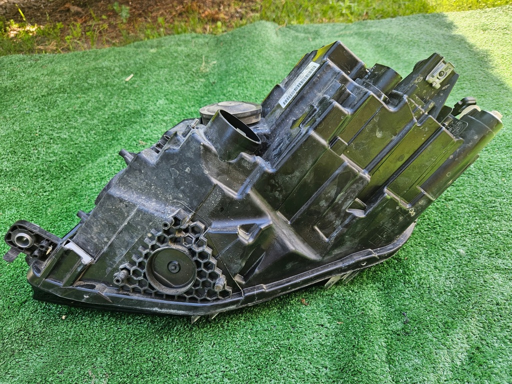 фото №12, Лампа правый перед vw caddy iv 2k1 lift 15-